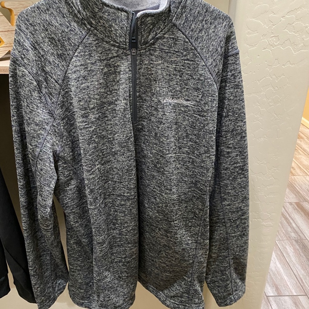 Eddie Bauer men’s quarter zip